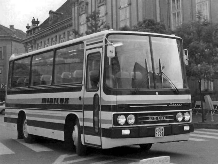  Ikarus 212 1976 года  (фото 2 из 9)